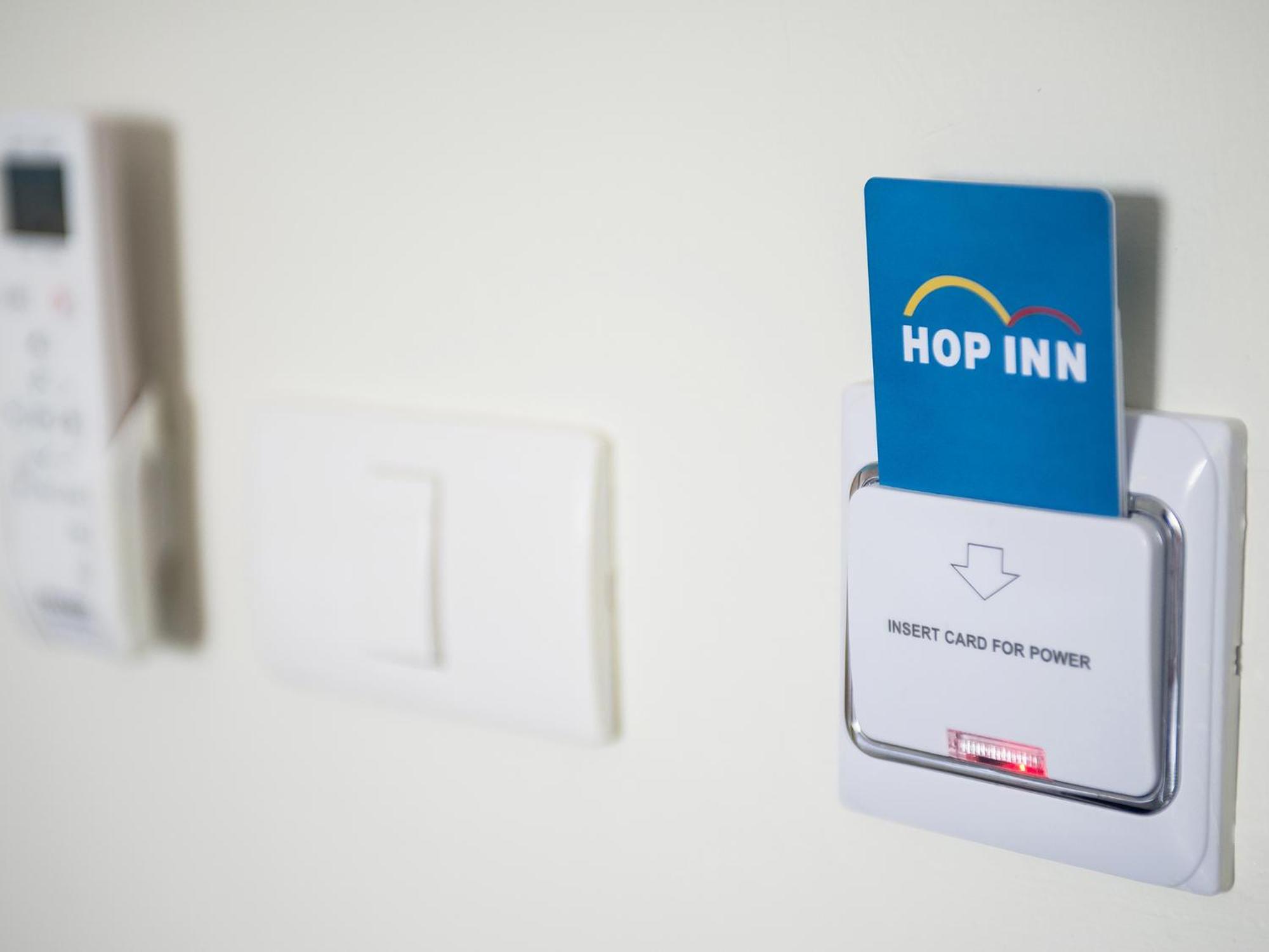 Hop Inn Krabi Building A Esterno foto